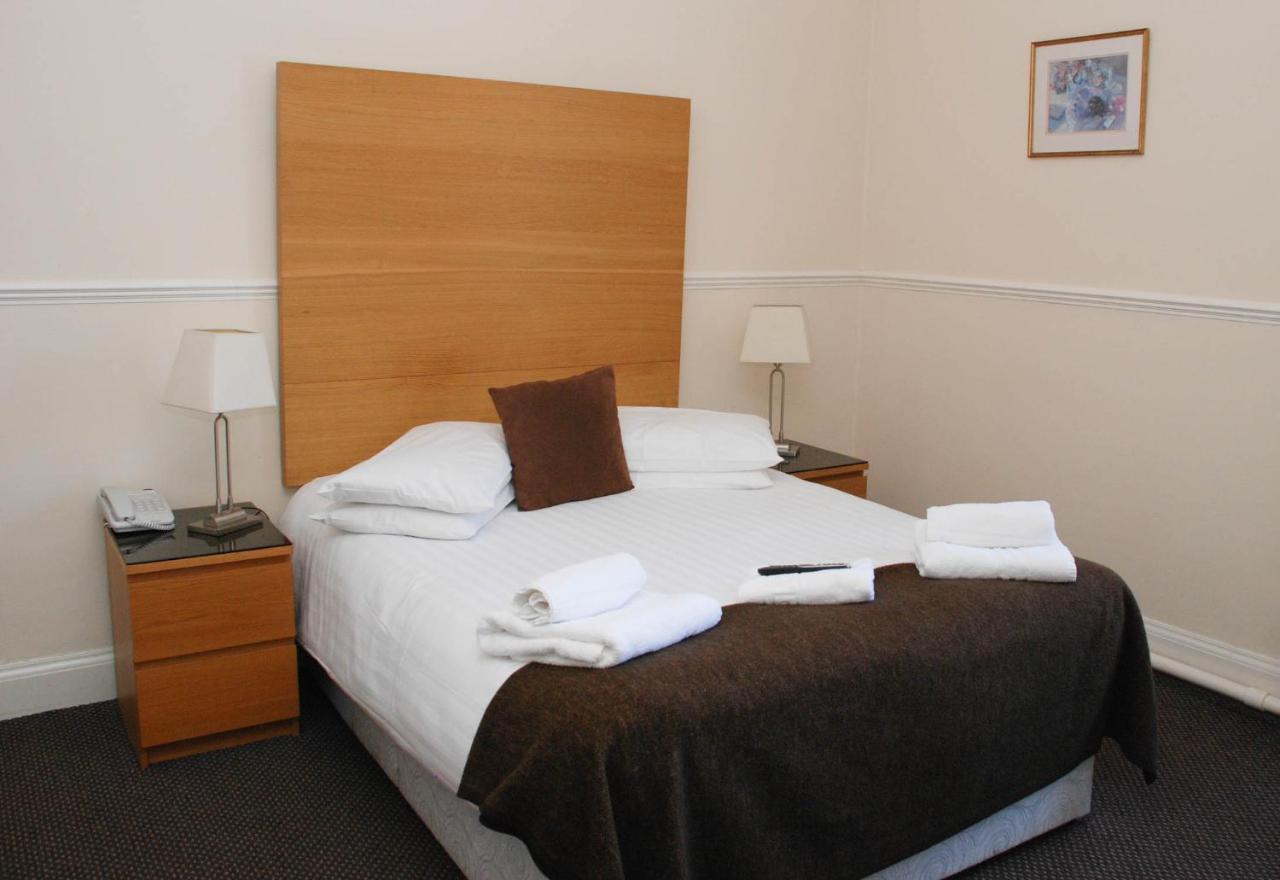 Hotel Birnam 3*